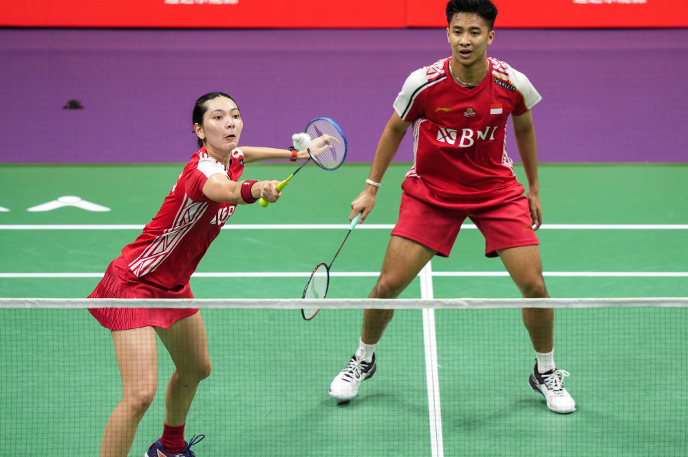 开云足球直播-泰国羽毛球队完胜印度羽毛球队，陶菲克完成帽子戏法的简单介绍