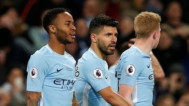 包含比利时完胜法国，阿奎罗完成帽子戏法的词条