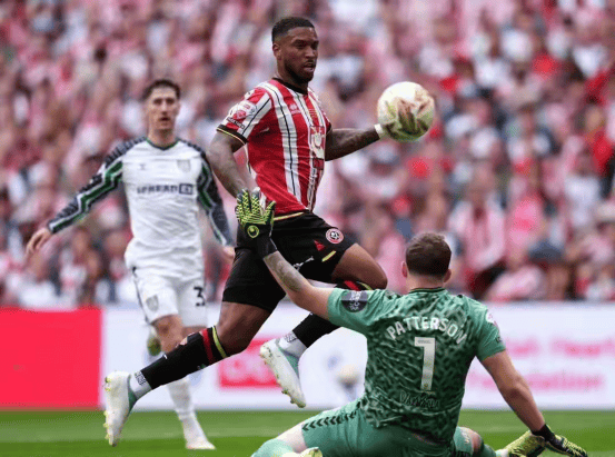 开云下载-南安普顿客场取胜，球队士气高涨