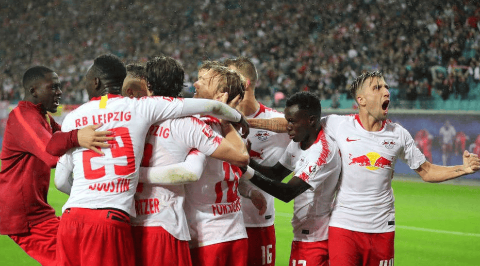 开云平台-拜仁慕尼黑再胜，领跑德甲榜首位置的简单介绍