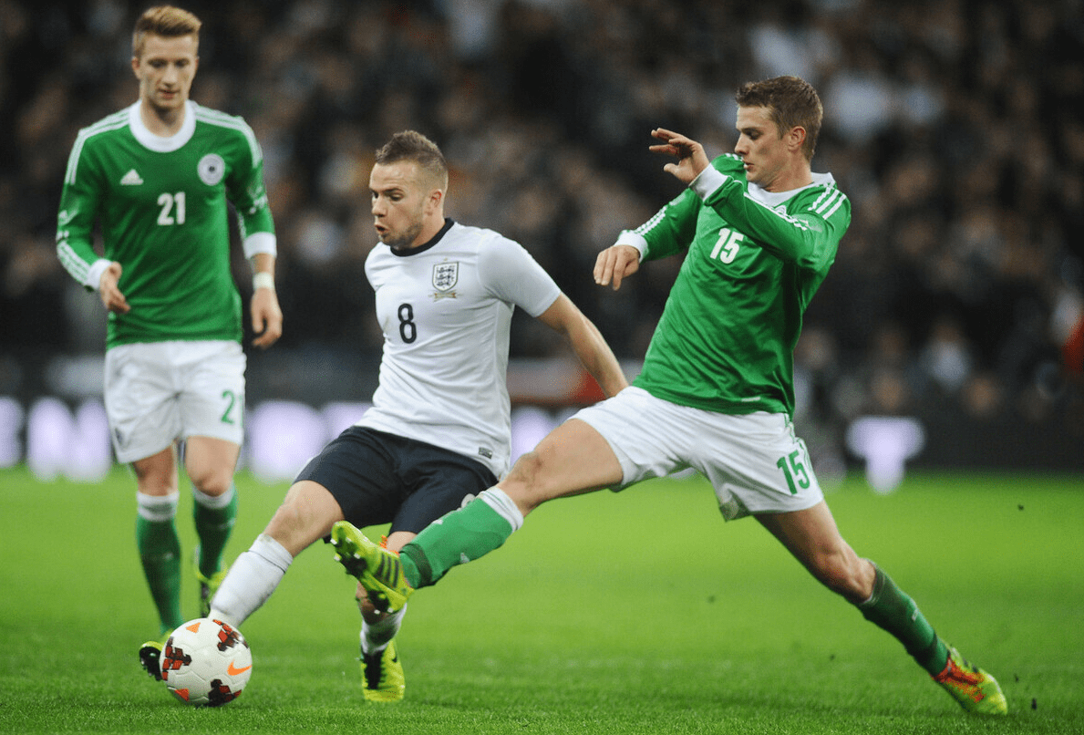 包含德国队完胜日本队，安赛龙状态火热的词条