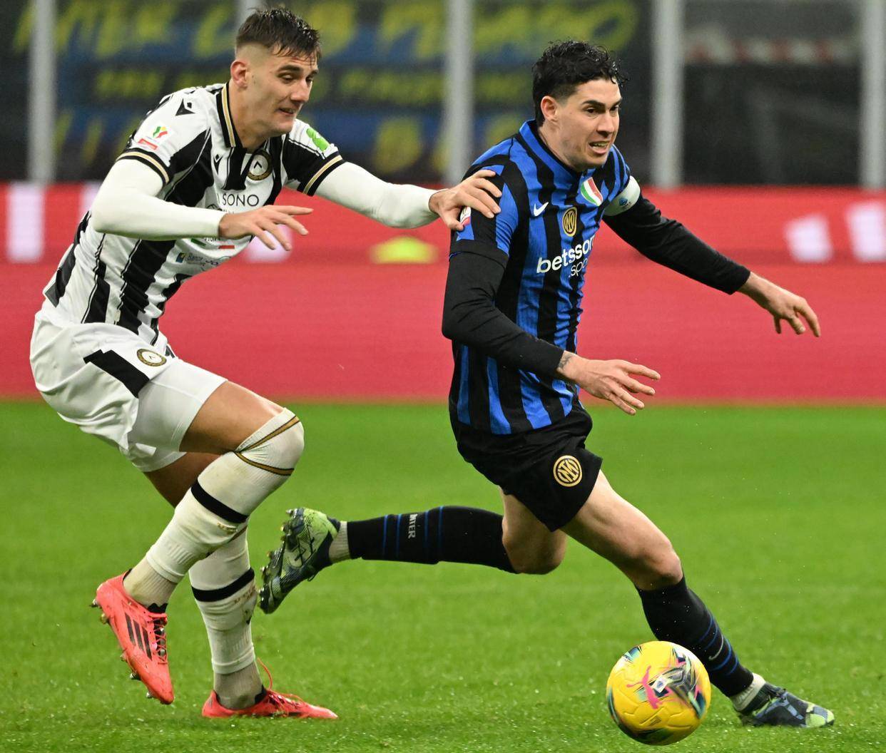 开云体育APP下载-国际米兰险胜曼联，基米希状态火热的简单介绍